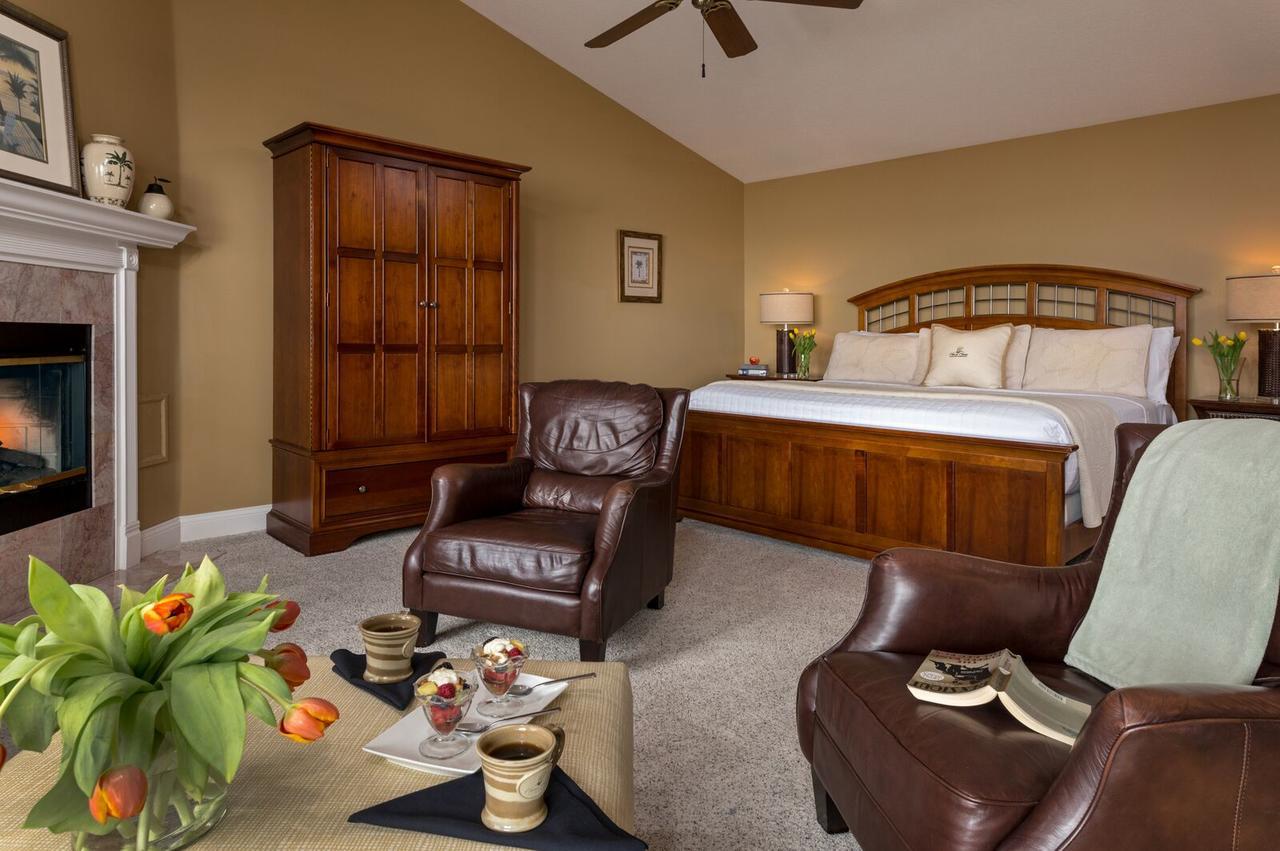 Huron House Bed and Breakfast Oscoda Exterior foto