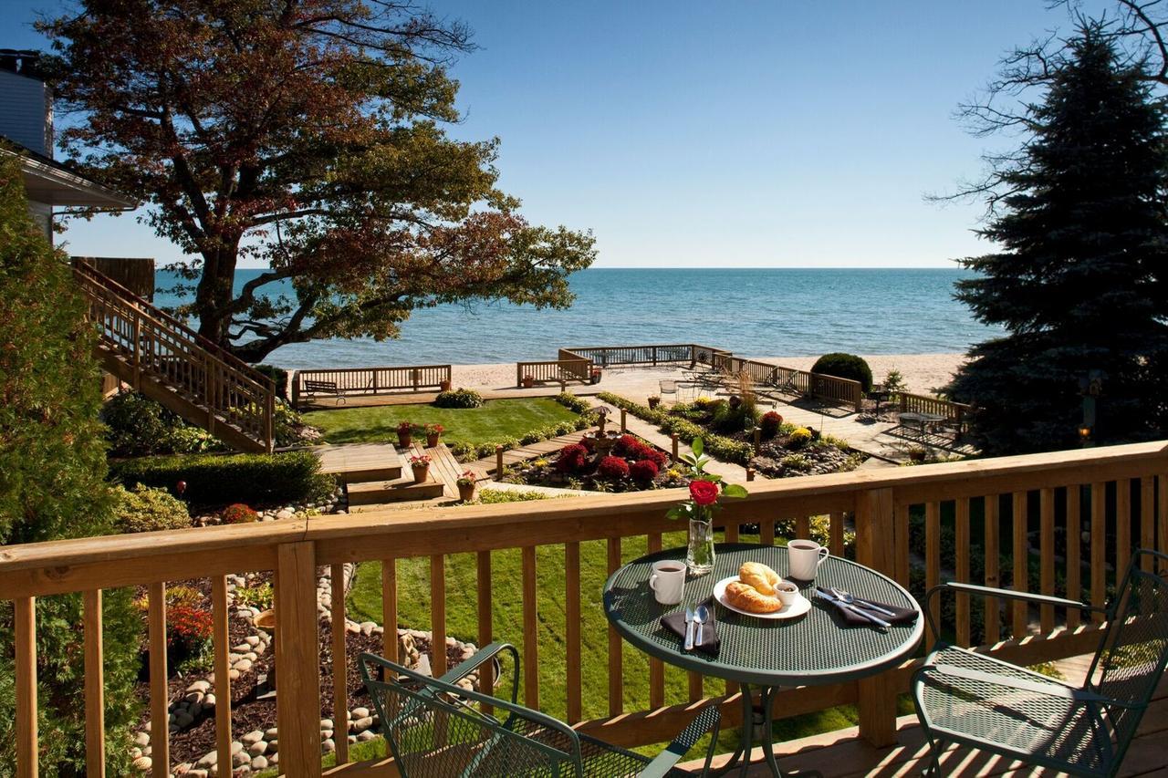 Huron House Bed and Breakfast Oscoda Exterior foto